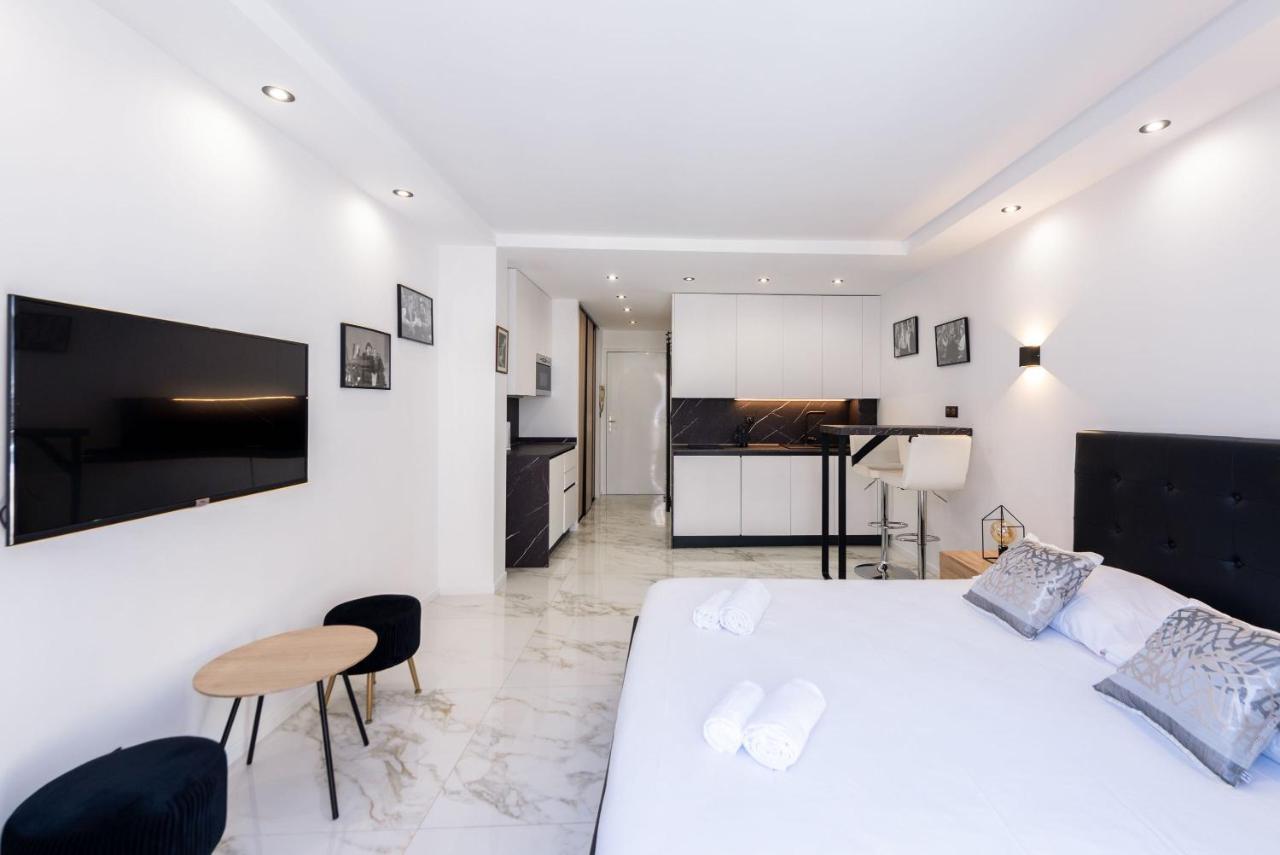 Large Studio - 50M Cannes Beach - Terrace Sea View المظهر الخارجي الصورة